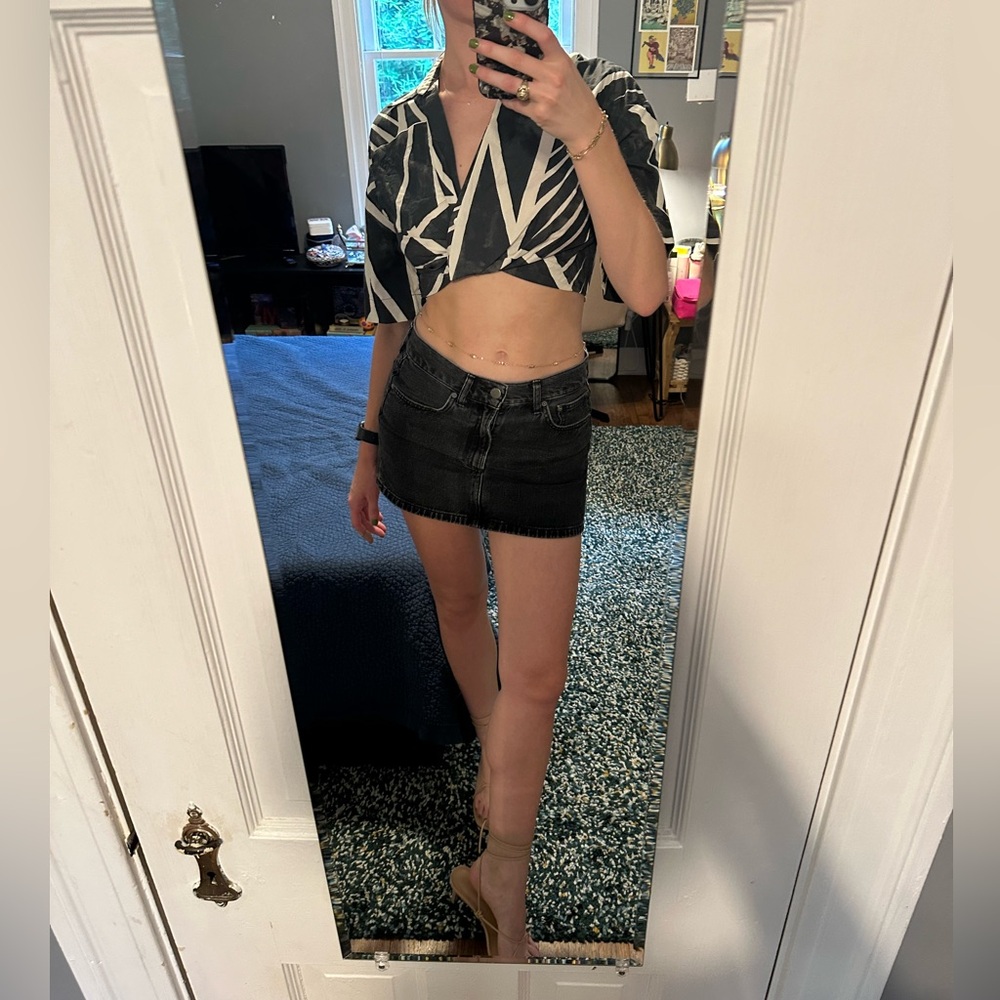 Black and white Zara Boho top